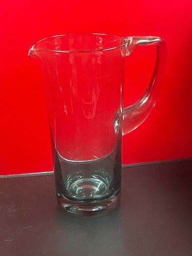 élégant pichet eau ou - à,