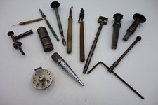 13 outils anciens d&#039;horloger