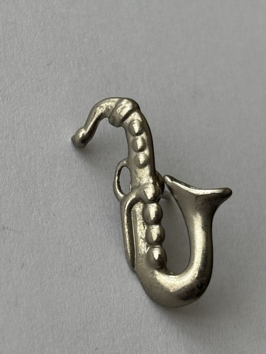 Pin instrument sax saxo - sax,
