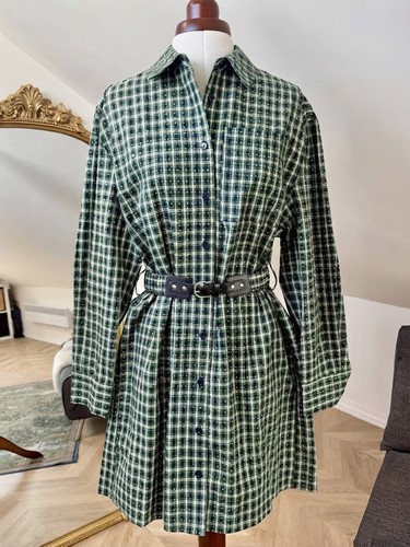 Robe courte coton strassé