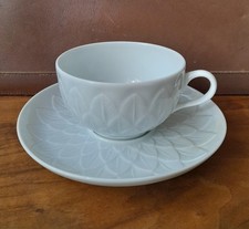 Tasse & sous-tasse Coquet Limoges blanc Feuilles porcelaine relief
