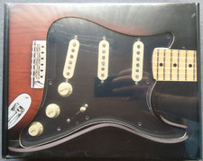 Fender Pickguard Pré-Câblé