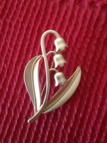 Broche dorée mat - broche,