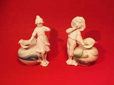 + Pair of porcelain vases for young couple circa 1900 - Saxony +