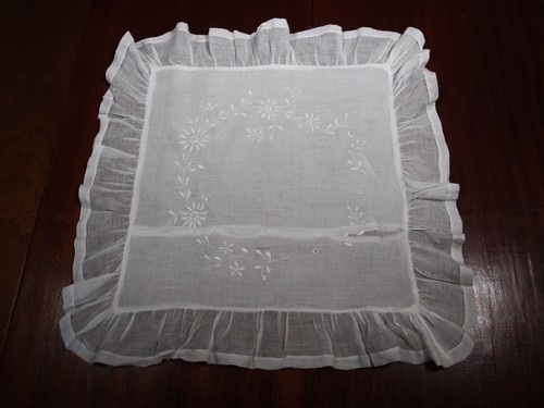 Taie linon brodé - , en