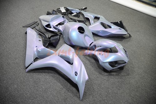 Gray purple blue chameleon - purple,