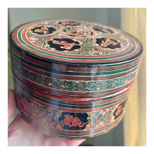 Ancienne grande boîte - boîte, laquée