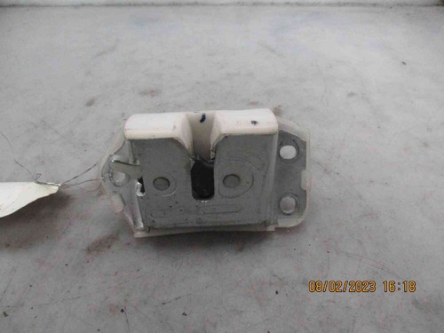 Serrure coffre arriere suzuki - serrure,