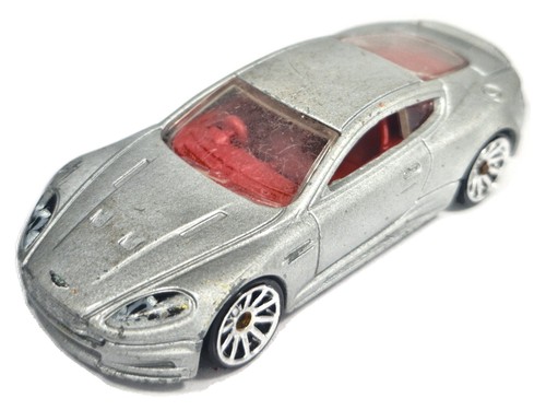 Aston martin vantage dbs - martin,