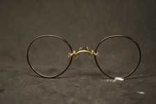 Antique Gold Black Hard Bridge Pince Nez Eye Glasses Vintage eyeglasses