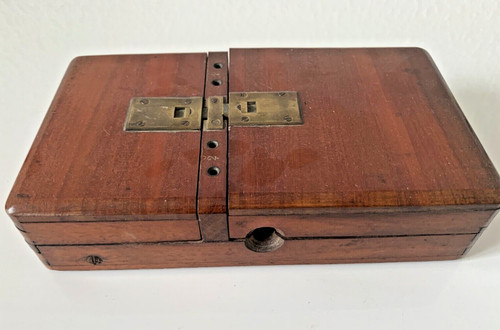 Ancienne trousse électrique