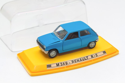 Pilen renault 349 dinky - r5, no