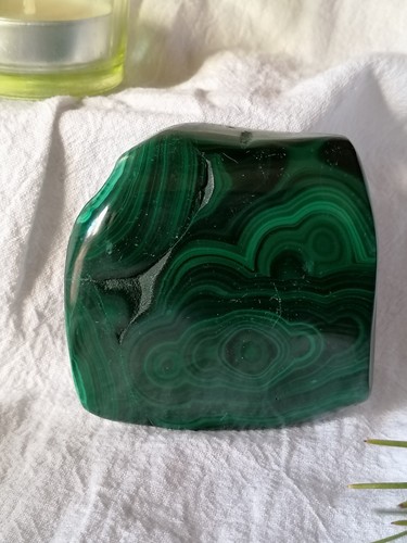 Malachite polie naturelle - , 304