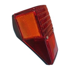 Feu arrière avec catadioptres