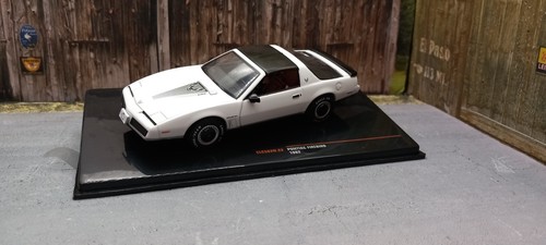 Pontiac firebird 1982 ixo - –,