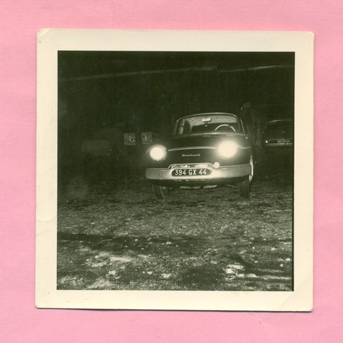 Photographie photo panhard - photographie,