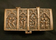 Petit Coffret En Bronze forme