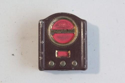 Ancien taille crayon radio - ancien,
