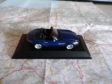BMW z 8 Cabriolet bleu
