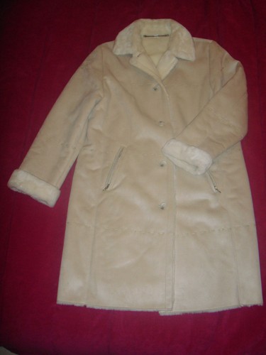 Neuf très beau manteau femme - neuf,