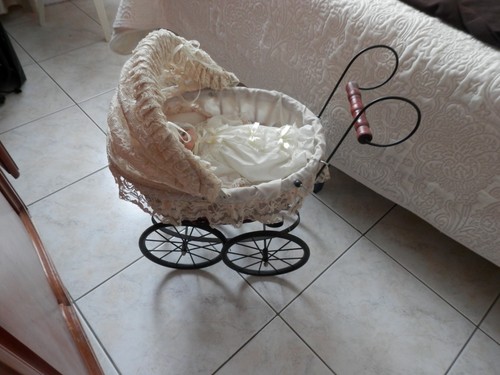 Berceau poupee ancien - ,