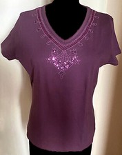 T shirt mauve brodé de