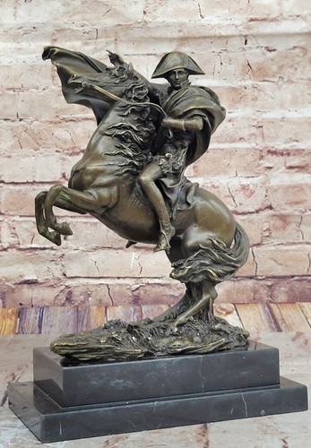 Statue sculpture bronze - sculpture,