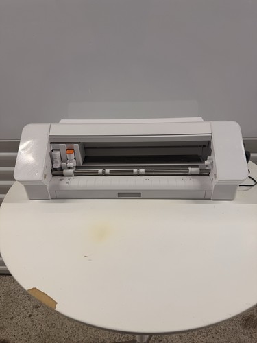 Silhouette cameo electronic - silhouette,