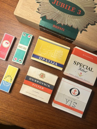 Lot paquets cigarettes - lot,
