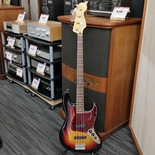Guitare basse électrique