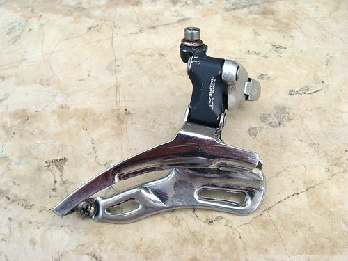 Shimano deore m738 - fd-m738, down