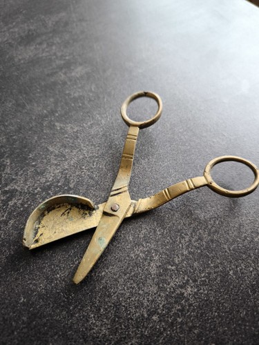 Ciseaux mouchette eteignoir - mouchette,,