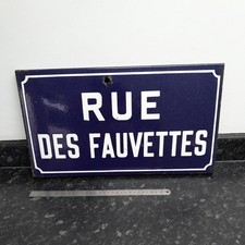 VINTAGE ORIGINAL FRENCH ENAMEL STREET ROAD SIGN  PLAQUE RUE DES FAUVETTES 