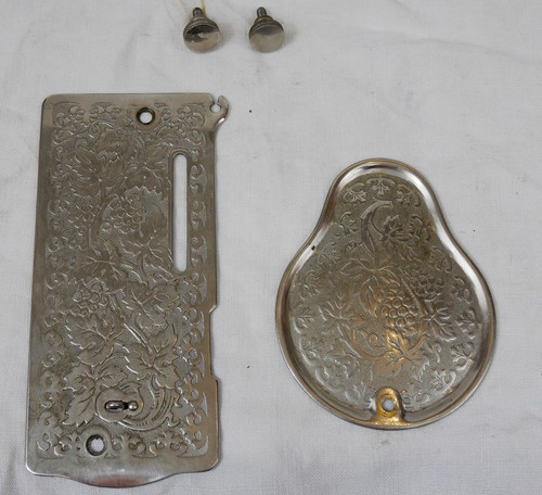 Ancienne plaque capot machine - ancienne,