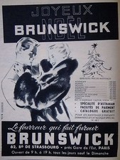 1952 BRUNSWICK ASTRAKAN FUR CHRISTMAS PRESS ADVERTISEMENT - ADVERTISING