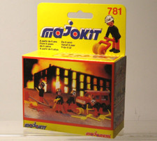 Majokit 781 Fire Crew & Truck