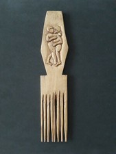 ART AFRICAIN PEIGNE SCULPTÉ