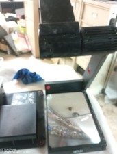 RETROPROJECTEUR  MEDIUM DESIGN