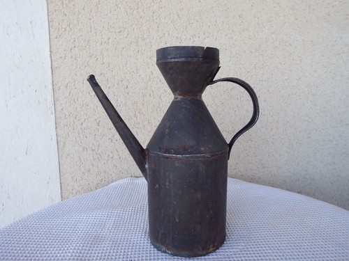 Ancien bidon huile - ancien,