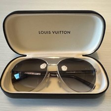 Lunettes de soleil aviateur