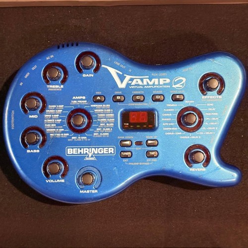 Ampli guitare behringer amp2 - behringer, v-amp2