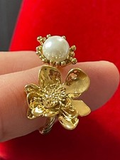 Flower Pearl Gold Plated