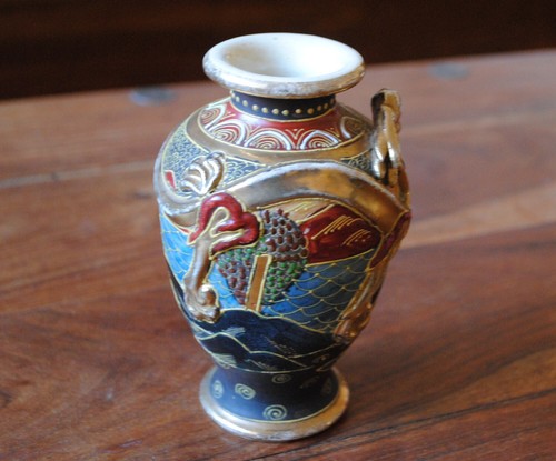 Ancien vase japonais satsuma - ,
