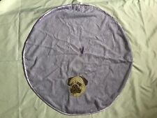 SERVIETTE RONDE BRODÉE