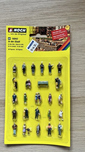 Lot 30 figures - -, figuren