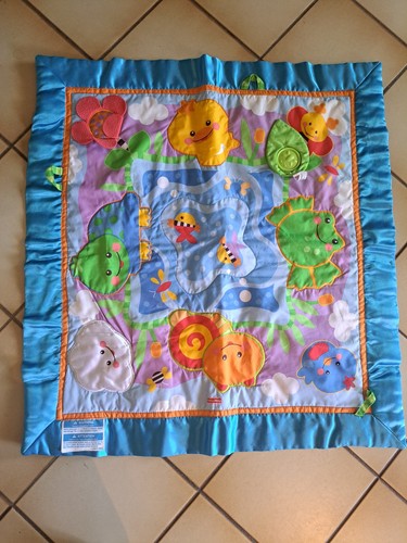 Tapis jeu bébé avec - de,