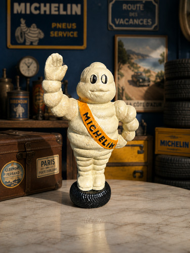 Cast iron michelin - cast, bibendum