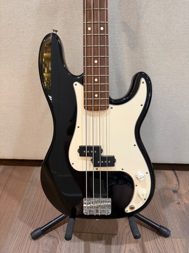 Fender standard precision bass - standard,
