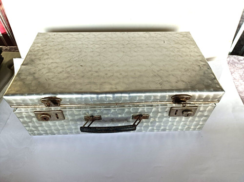 Valise aluminium vintage - en,