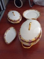 * Service PORCELAINE DE LIMOGES début XXè SGB   Soupière ovale Légumier